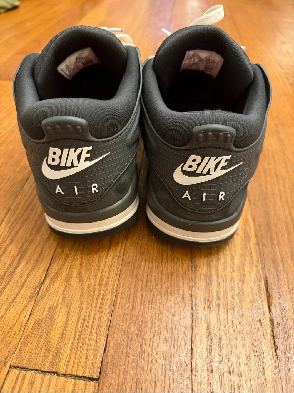 Jordan 4RM Nigel Slyvester